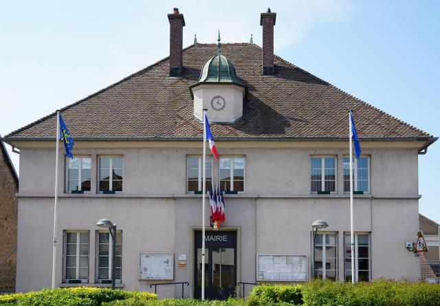 Mairie de Saulx (Haute-Saône).