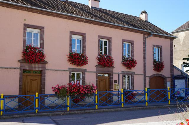 La mairie de Magnoncourt.