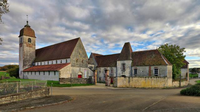 Cet édifice est répertorié dans la base Mérimée, base de données sur le patrimoine architectural français du ministère de la Culture, sous…