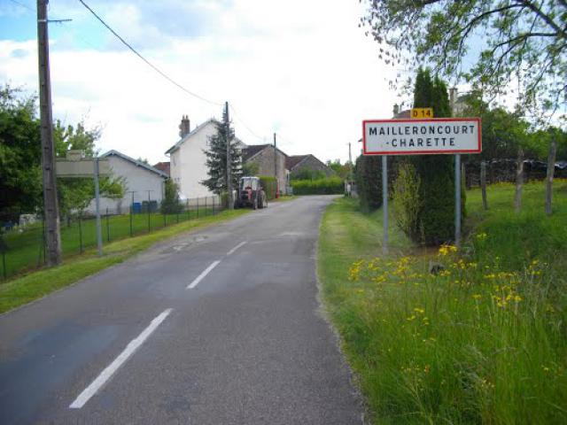 Entrée Nord par la Grande Rue