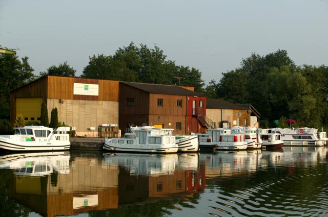 Port de plaisance de Scey sur Saône et St Albin