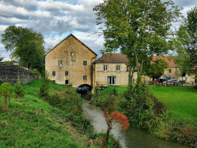 Le moulin sur la dérivation de l'Ognon