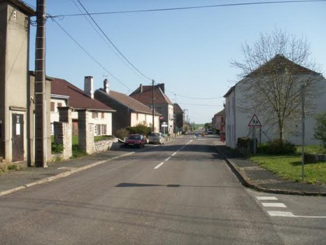 Cintrey, Rue de la Chapelle.
