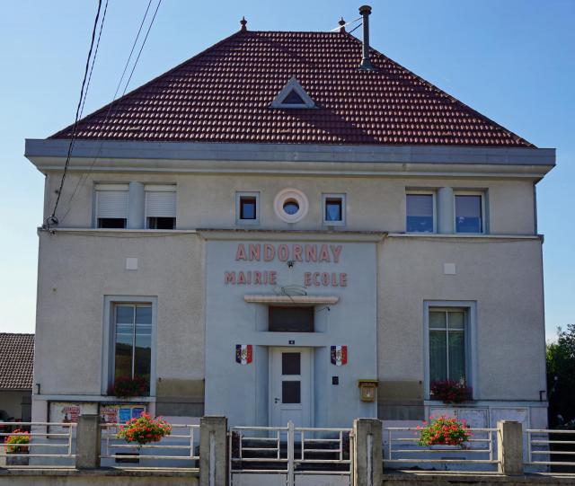Andornay.