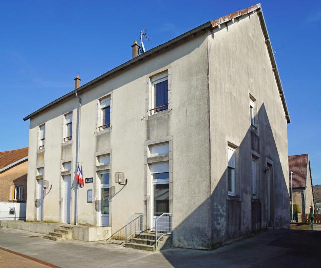 La mairie de Neurey-lès-la-Demie.