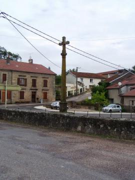 Croix - Pont Centre de Passavant