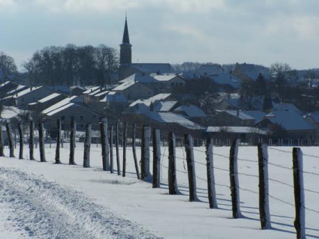 Contreglise sous la neige