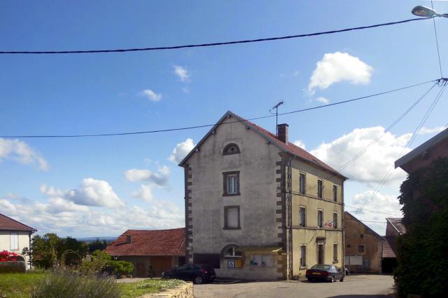 La mairie de Montdoré