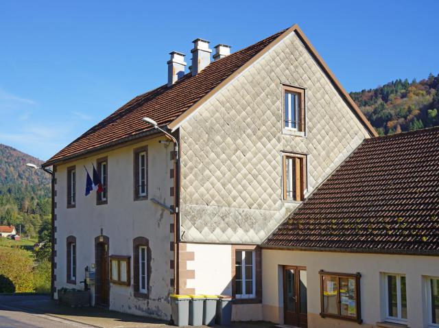 La mairie de Miellin.