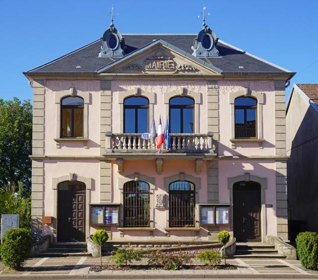 La mairie de Corbenay.