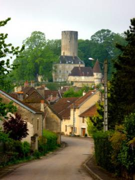 Rupt-sur-Saône et son donjon