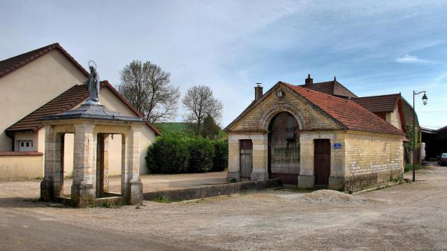 le lavoir-abreuvoir