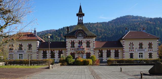 La mairie de Servance.