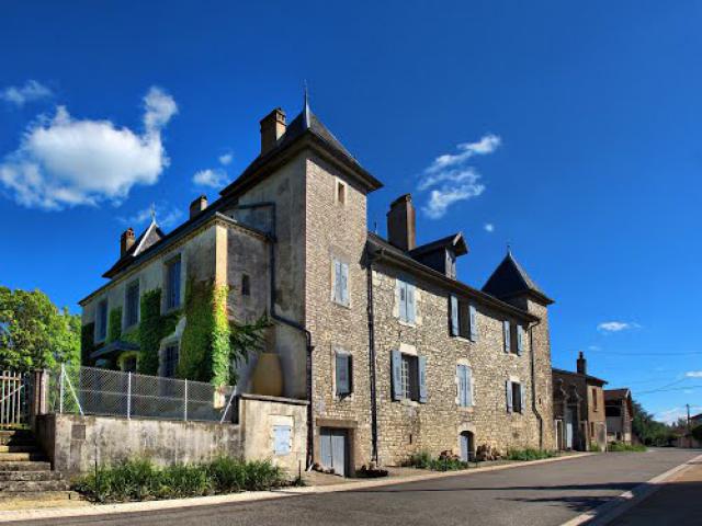 Sauvagney : le château