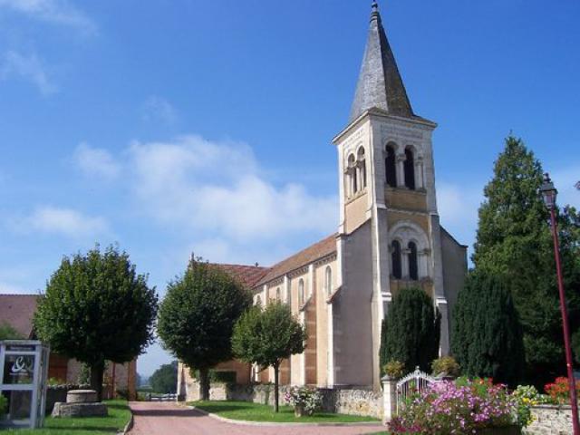 eglise St-Didier-en-Brionnais (71-France)
