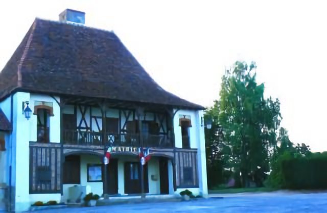 Mairie de Montpont (71)