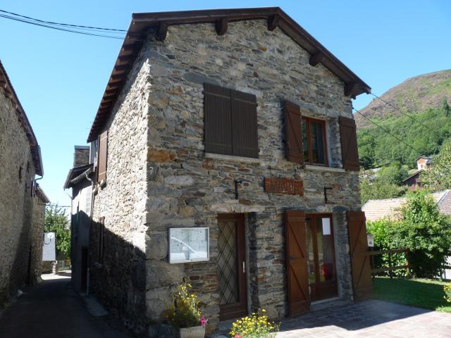 Mairie d'Ignaux, Ariège, France