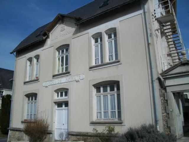 Hospice de Chateau du Loir