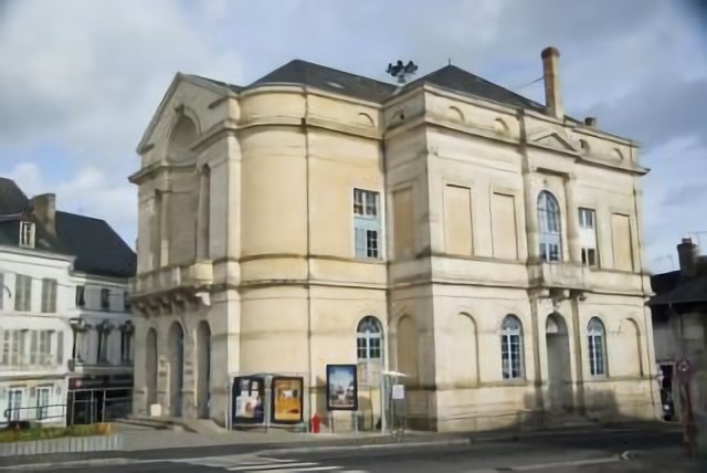 Mamers, Le théâtre.