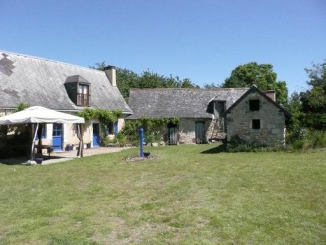 french longhouse; loire-gite near Disse sous le Lude