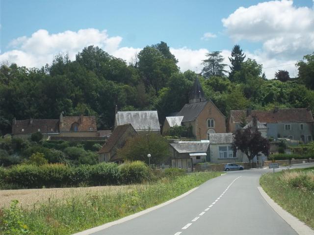 Vouvray sur huisne - Sarthe - le bourg