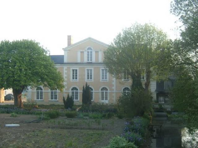 Moulin restauré au bord du Loir