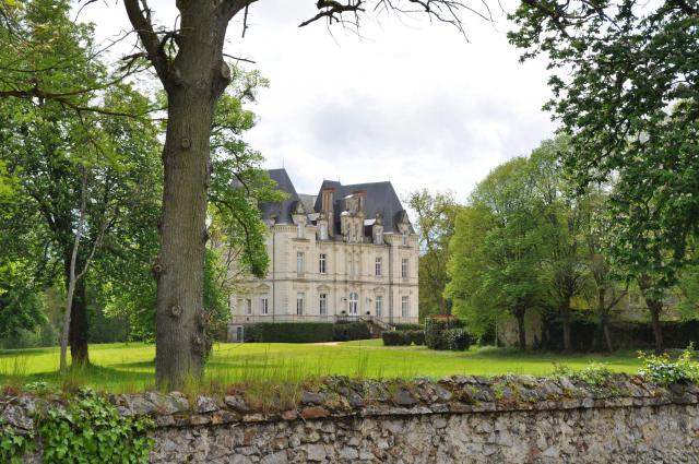Chateau du Maurier à la Fontaine-Saint-Martin (Sarthe)