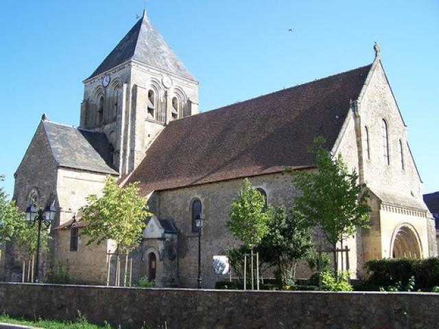 Église romane St-Aubin du XIIe s., Bazouges-sur-le-Loir