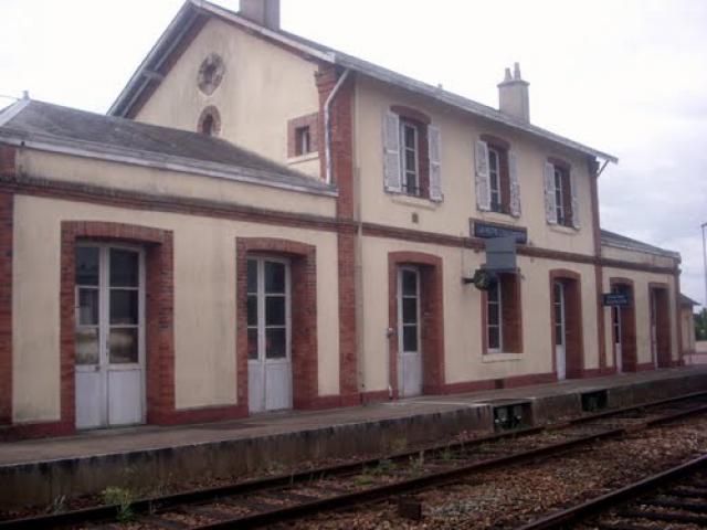 La Hutte station