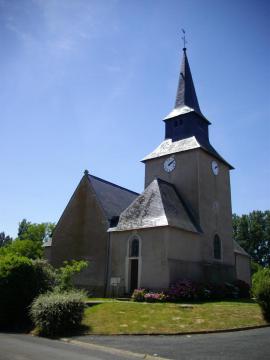 Église de Voivres, probablement du 11ème, bâtie sur une ancienne motte féodale.
