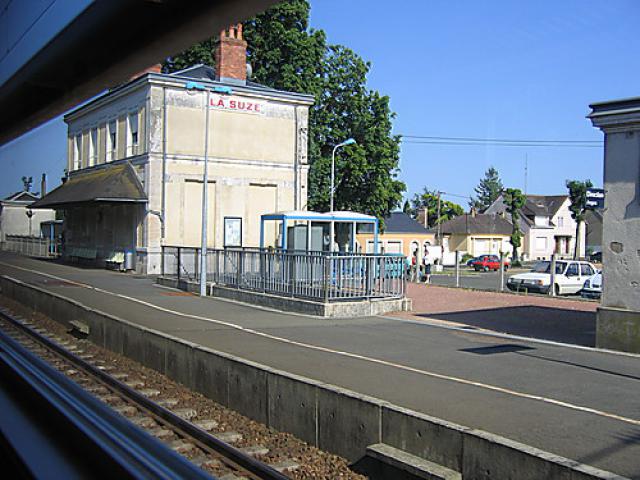 gare de la suze sur sarthe