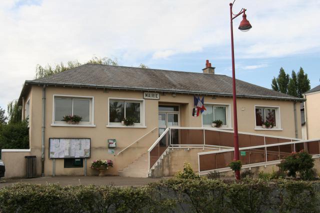 Mairie de Rouperroux-le-Coquet.