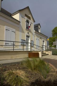 Mairie de La Chapelle-Saint-Rémy