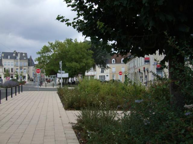 Place de la République Mamers