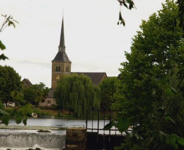 Fillé-sur-Sarthe, l’église