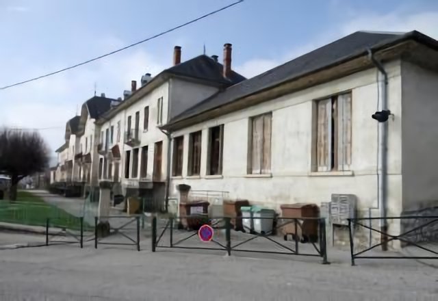 La Biolle : L'école .