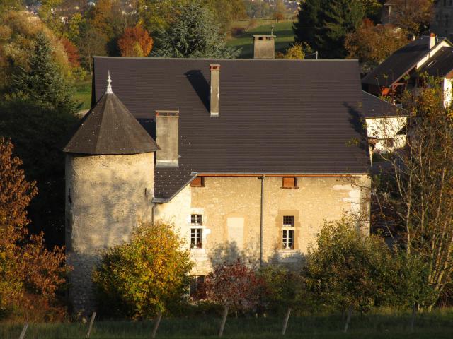 Le château de Longeray à Barberaz le 3 novembre 2016.