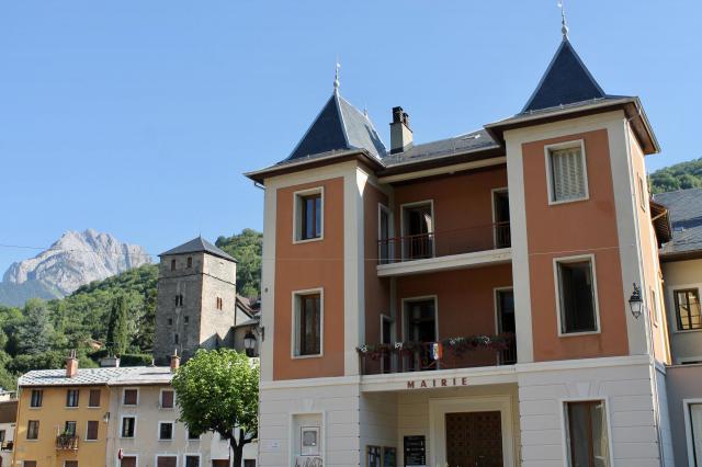 Hôtel de Ville de Saint-Michel-de-Maurienne (août 2018).