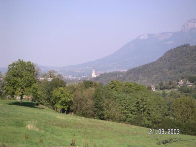 Basilique de la Visitation vue de Seynod