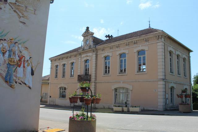 Salle des fêtes de Mézériat.