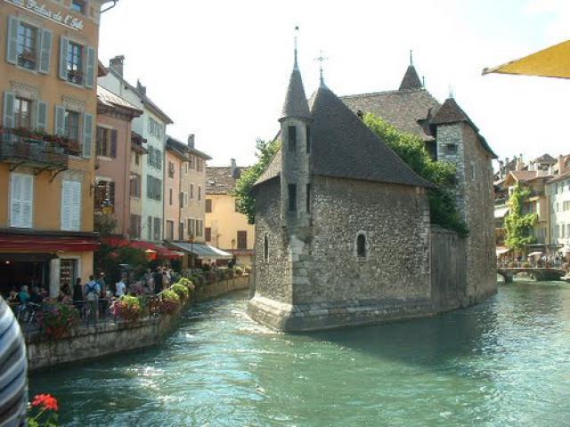 Annecy centre, Palais de l'Isle( former prison),France August 2004