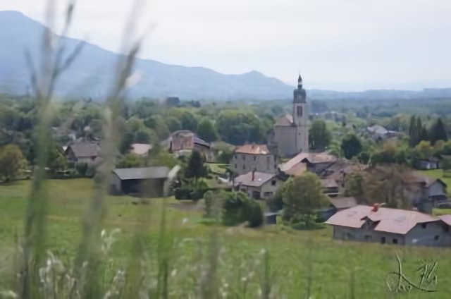 Perrignier et son Eglise vus des Saultries