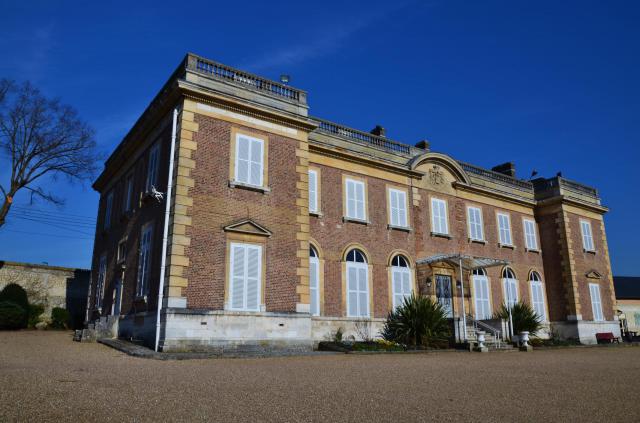 Château de la Marquise (La Perreuse), Oissel, Seine-Maritime.