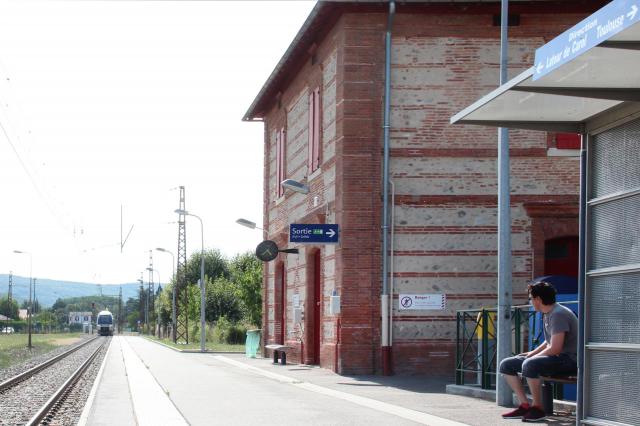Gare SNCF de Varilhes (Ariège, France).