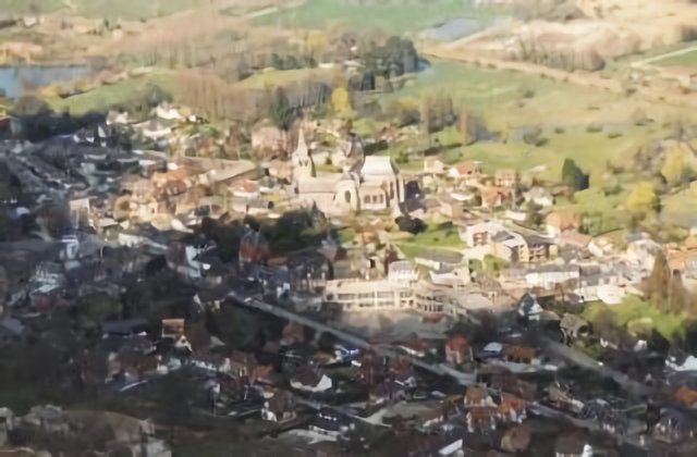 Arques la bataille du ciel Auteur : Dominique Pilon - Habitant du village site d'origine Photographe Dominique Pilon : cette oeuvre est…