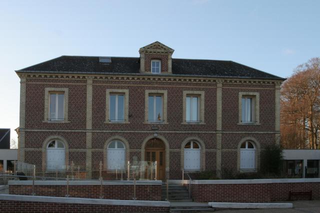 Mairie de Saint-Eustache-la-Forêt.