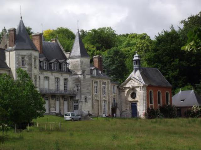 Chateau de l'Esneval a Pavilly