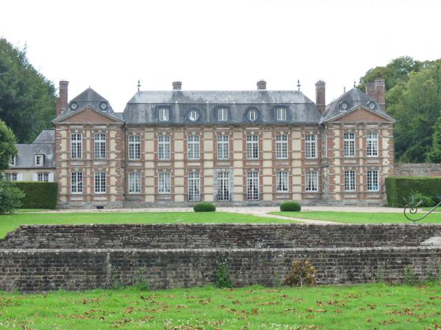 Cet édifice est répertorié dans la base Mérimée, base de données sur le patrimoine architectural français du ministère de la Culture, sous…