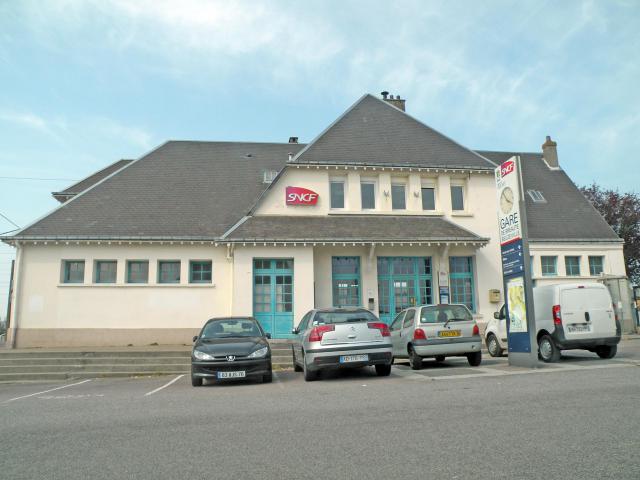 La gare de Bréauté-Beuzeville à Bréauté.