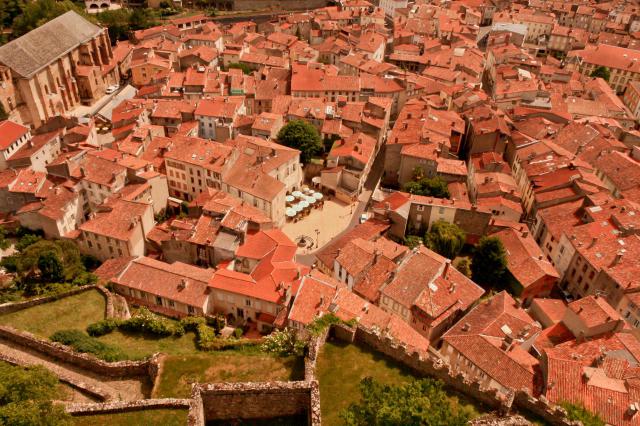 Vista de Foix de del Castell. Ariège. França